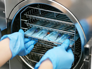  sterilization pouches