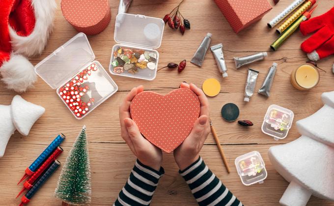 Rectangular Empty Mini Clear Plastic Organizer Storage Box Containers With Hinged Lids For Small Items Craft Box 4