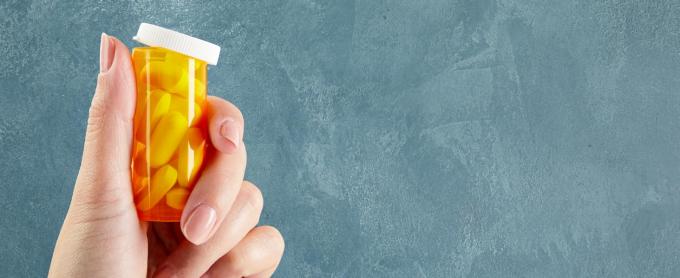 Empty Pill Bottles with Caps for Prescription Medication, 8-Dram Plastic Medicine Containers (Orange) 1